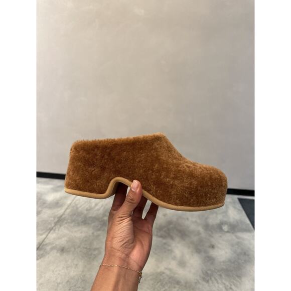 Runway shearling mule - Picture 1 of 4